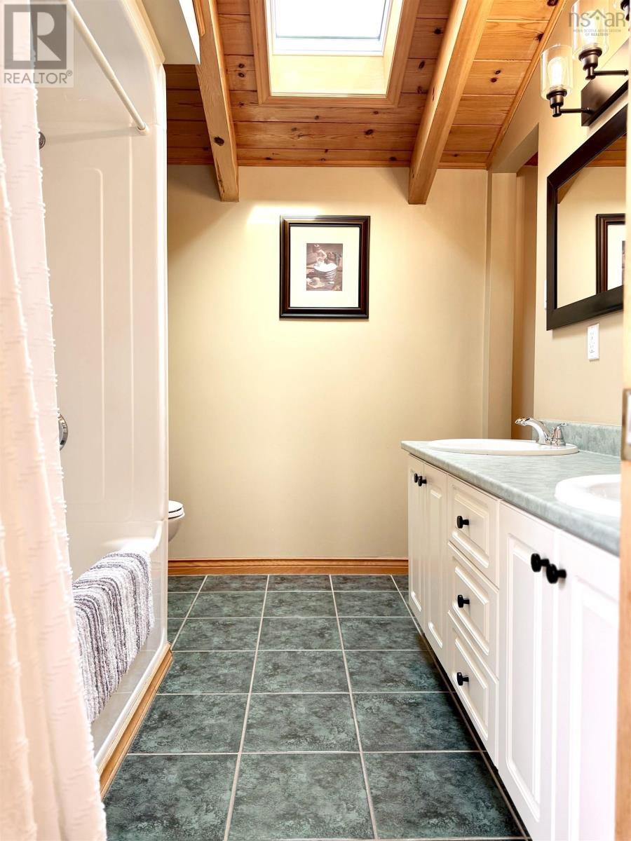 Property 35 of 50 of 32 Island View Lane