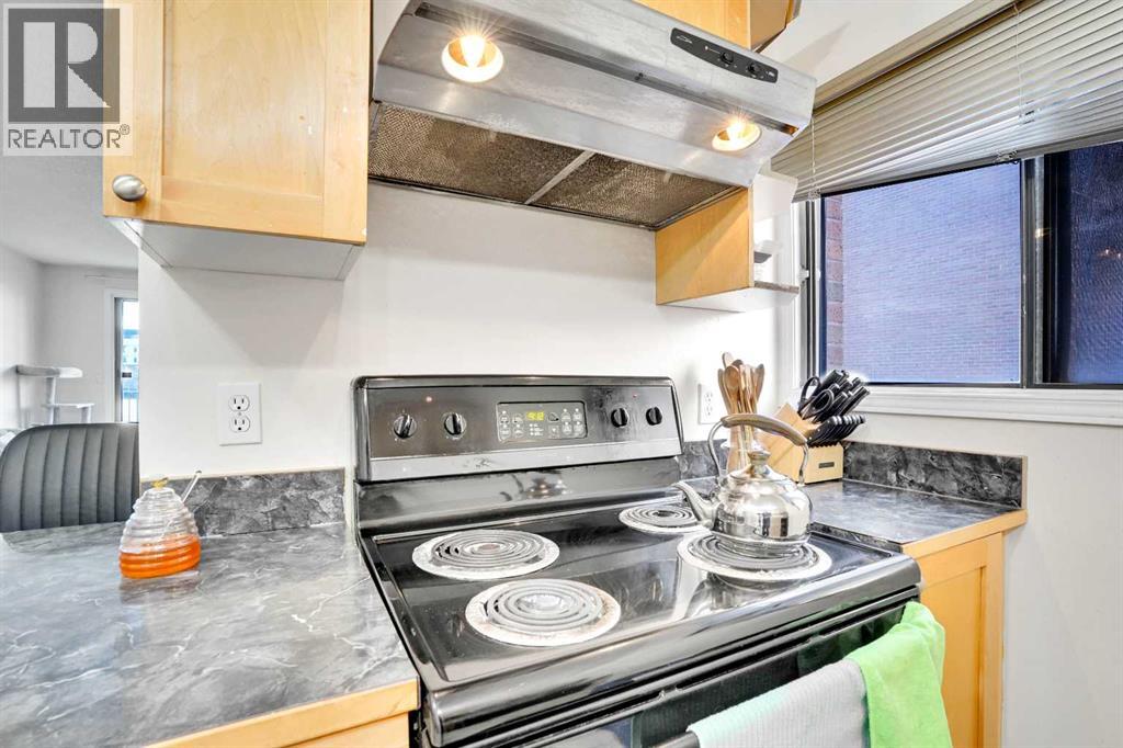 Single Family House for Sale in    Avenue SW Beltline Calgary 