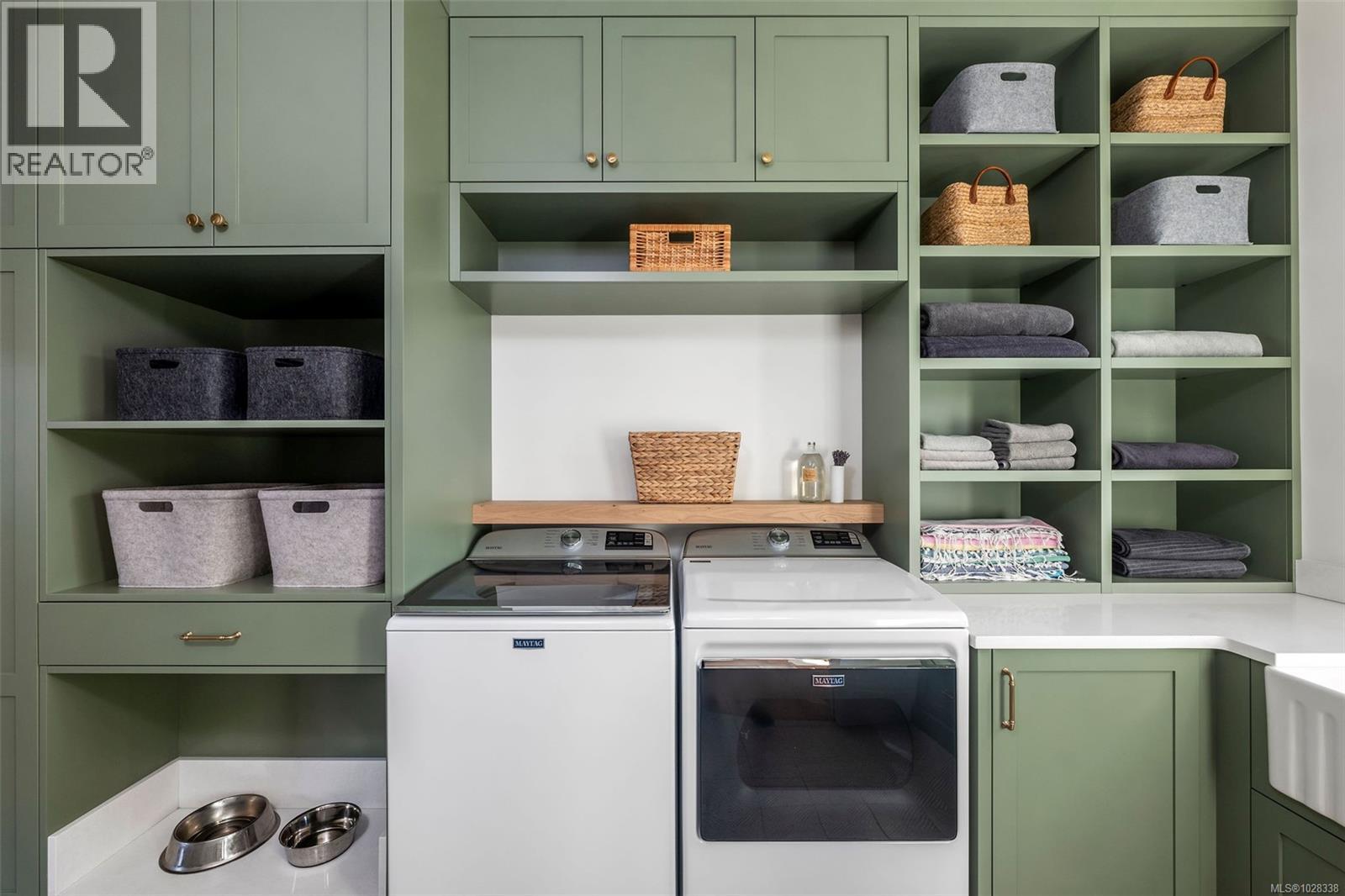  1210 Cherry Point Road, Cobble Hill