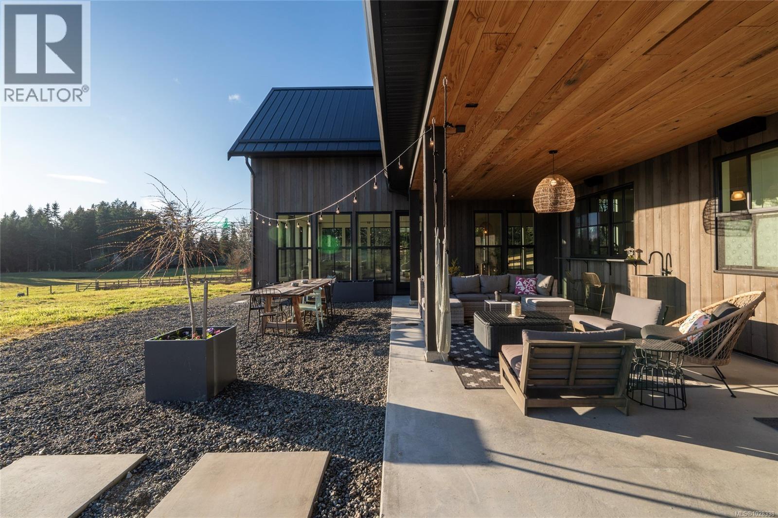  1210 Cherry Point Road, Cobble Hill