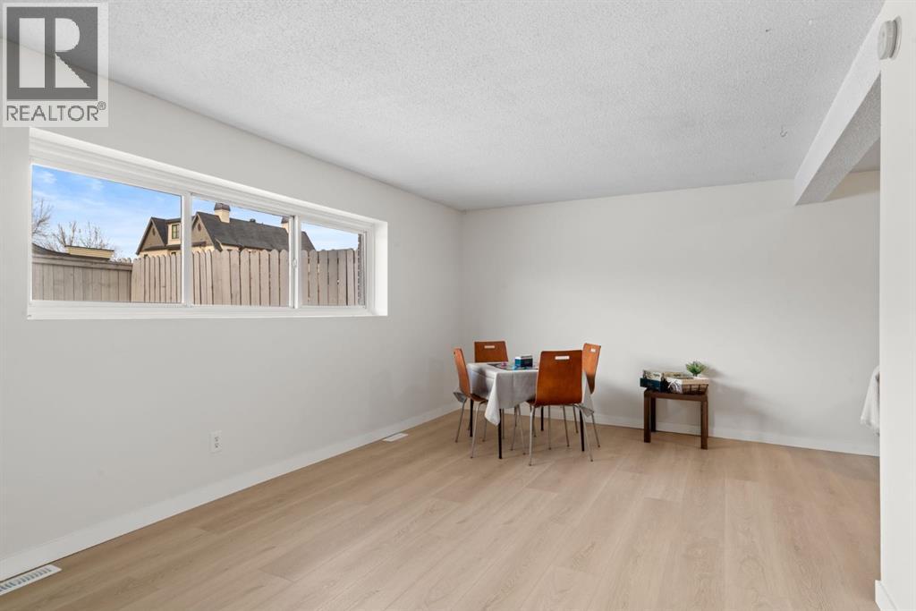 Single Family House Bi-level for Sale in   Avenue NW Bowness Calgary 