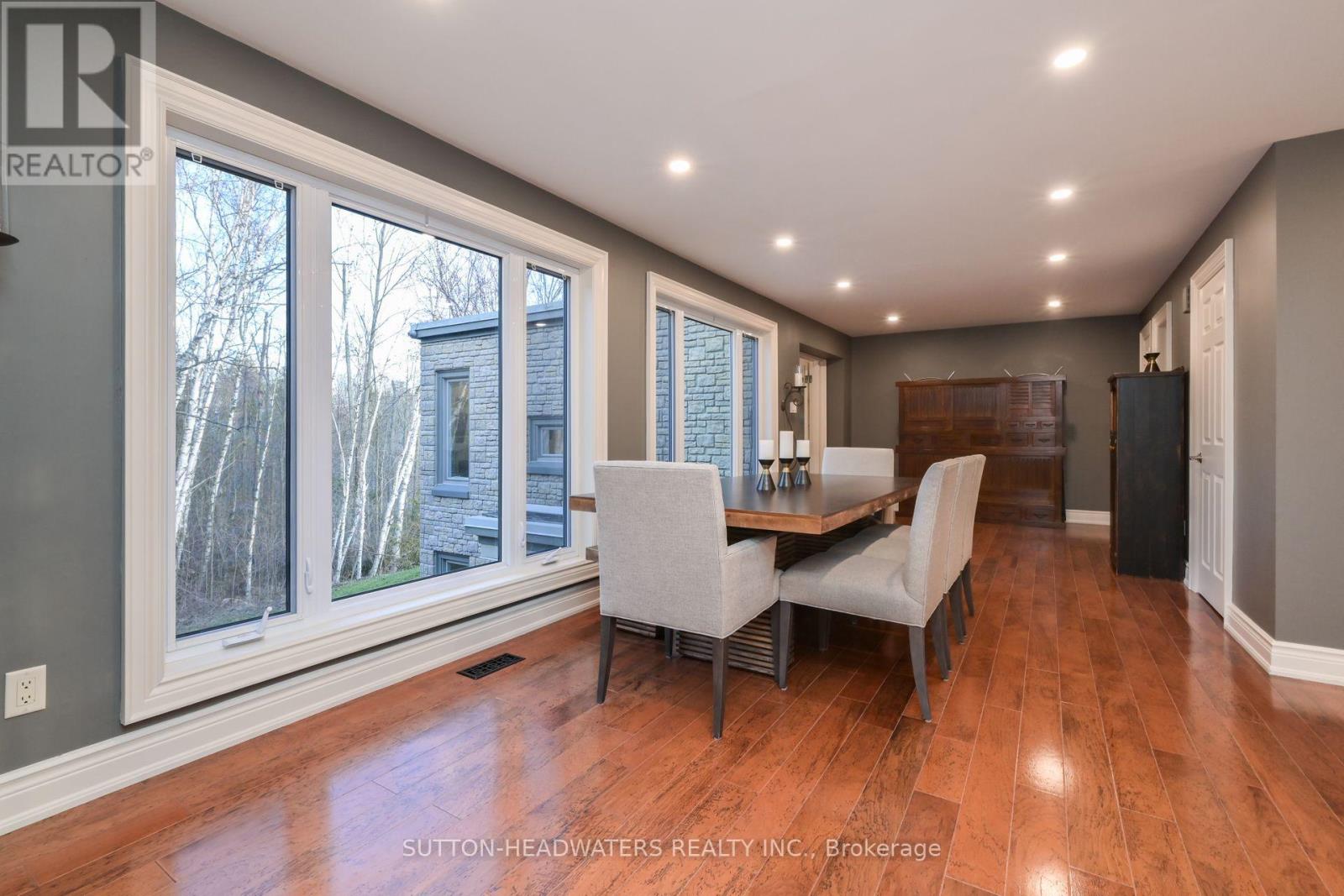 30 CEDAR DRIVE - 20