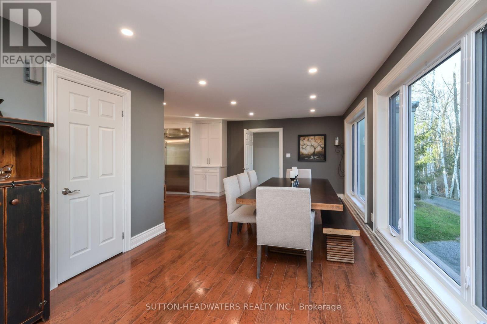 30 CEDAR DRIVE - 21