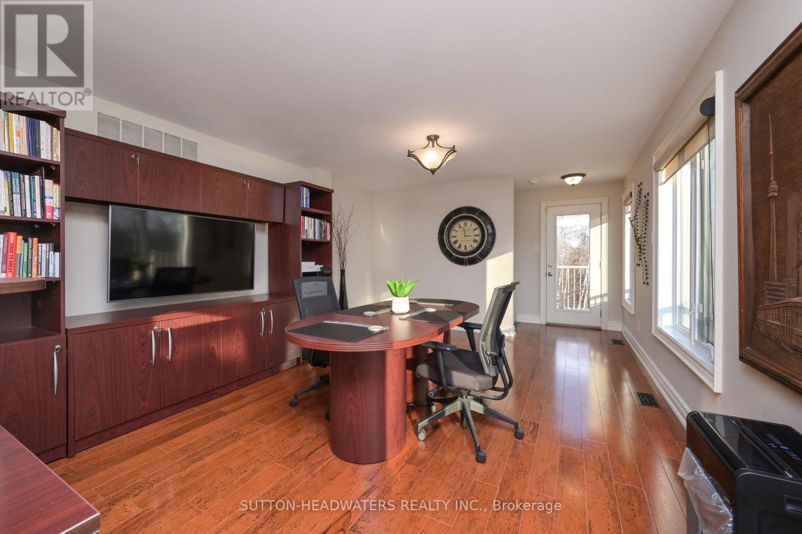 30 CEDAR DRIVE - 36