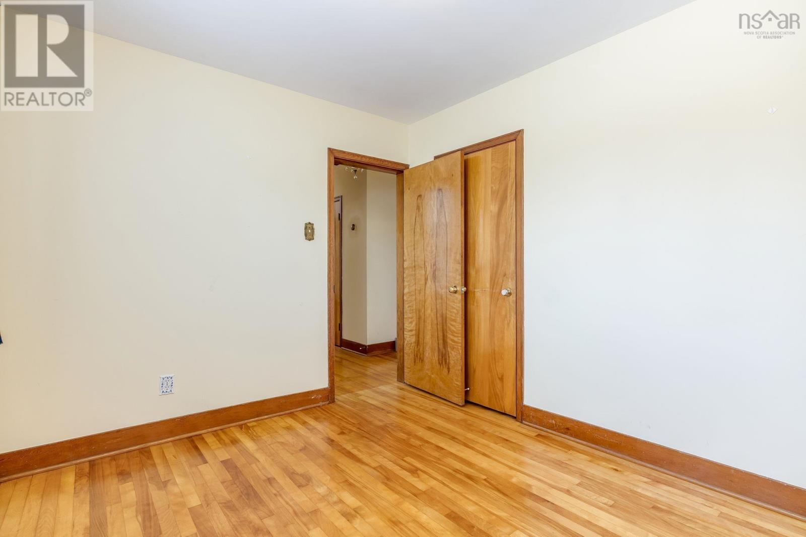 Property 34 of 48 of 42 Oakwood Avenue