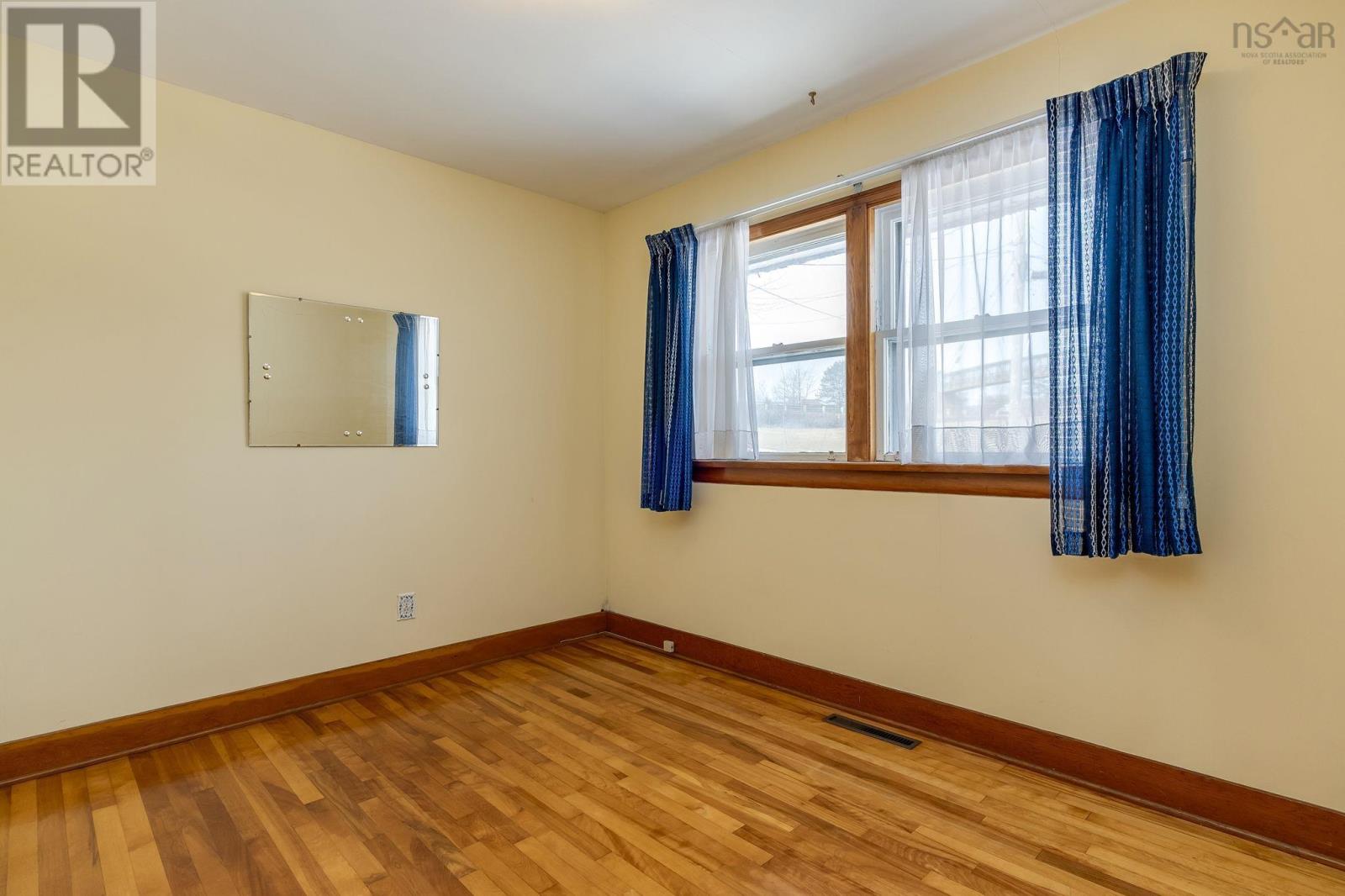 Property 32 of 48 of 42 Oakwood Avenue