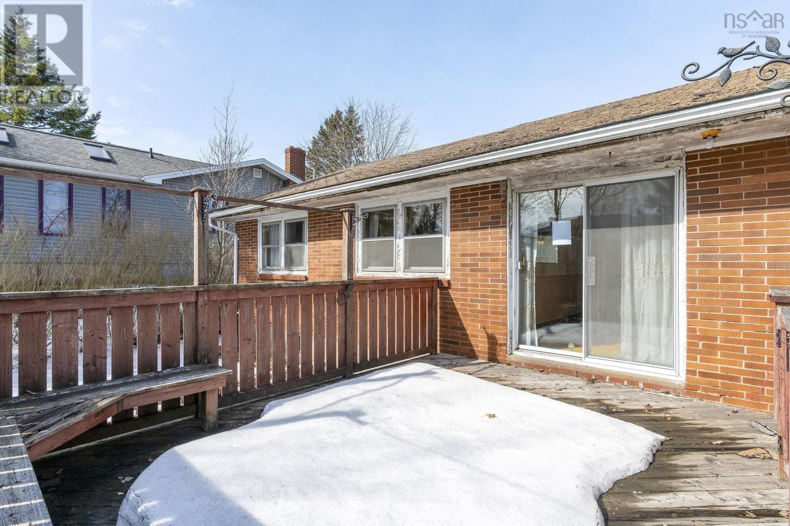 Property 43 of 48 of 42 Oakwood Avenue