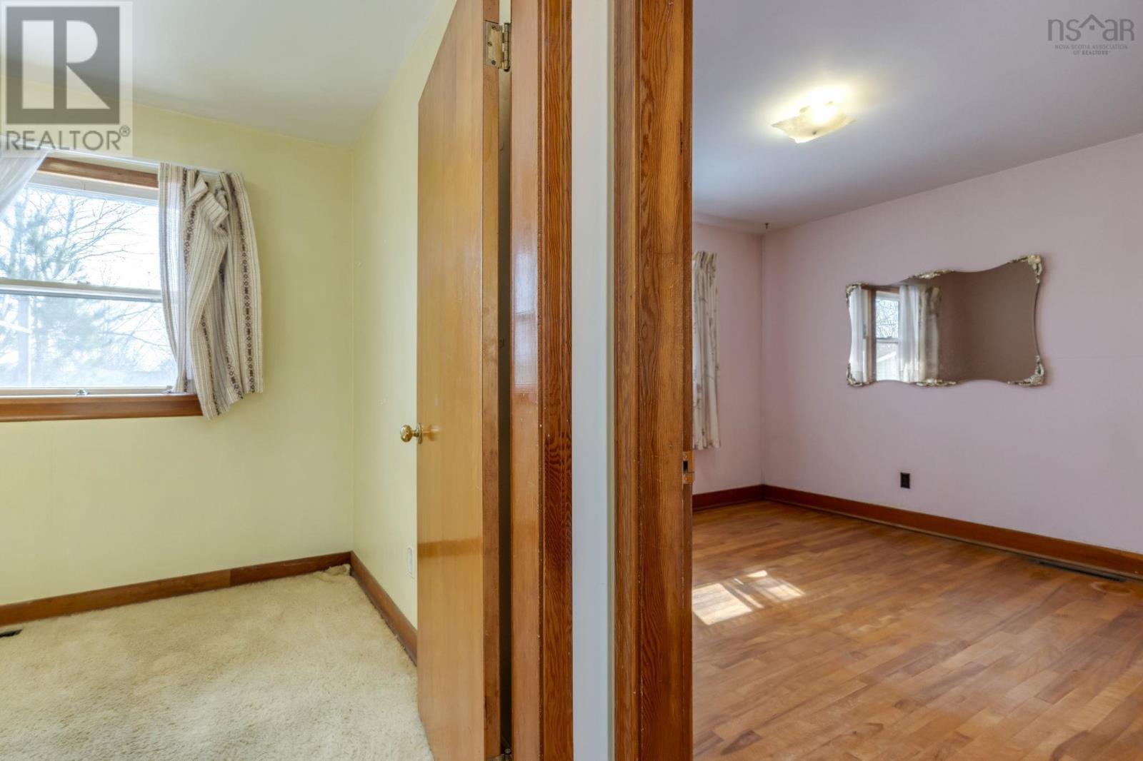 Property 23 of 48 of 42 Oakwood Avenue