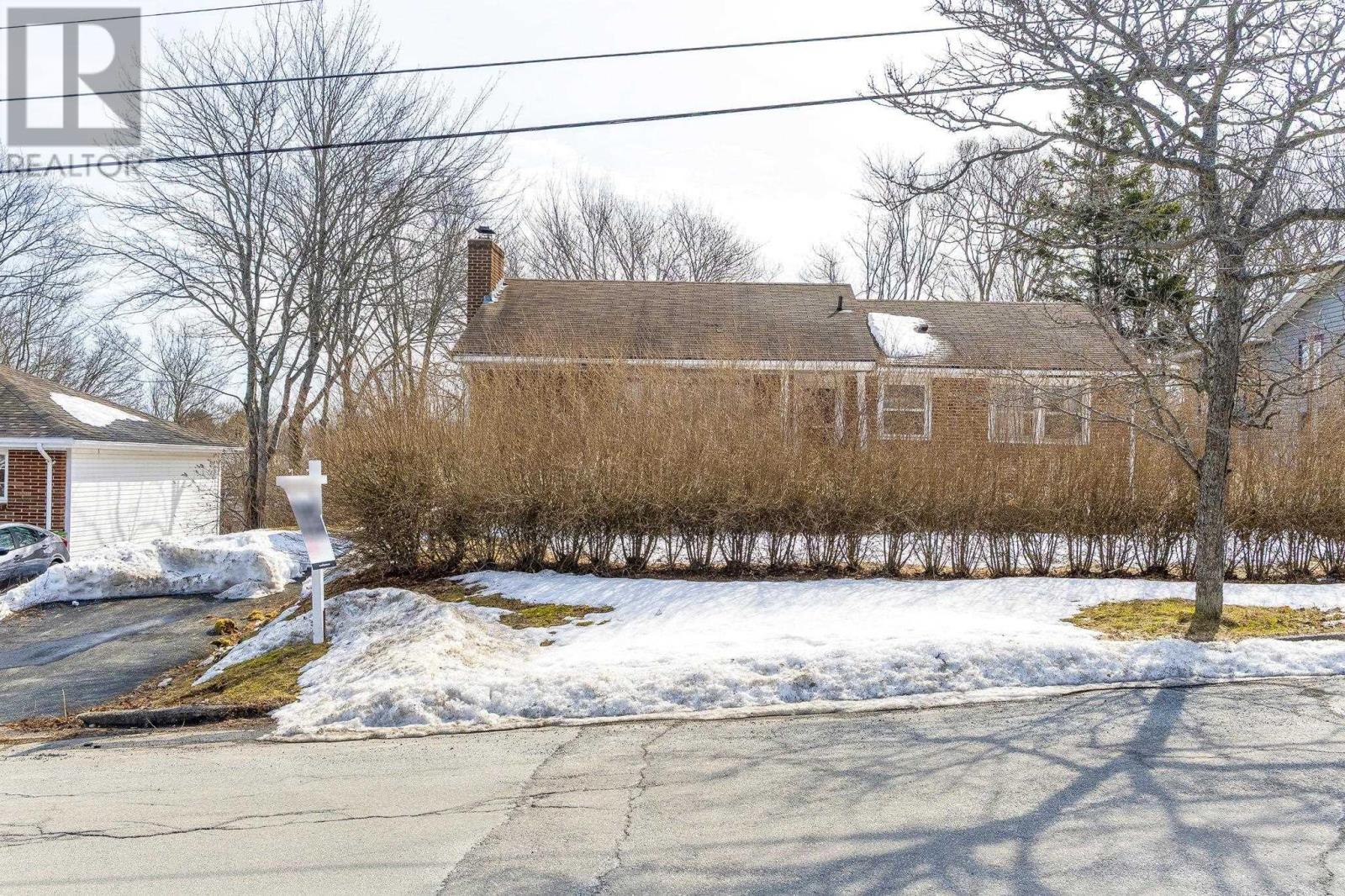 Property 44 of 48 of 42 Oakwood Avenue