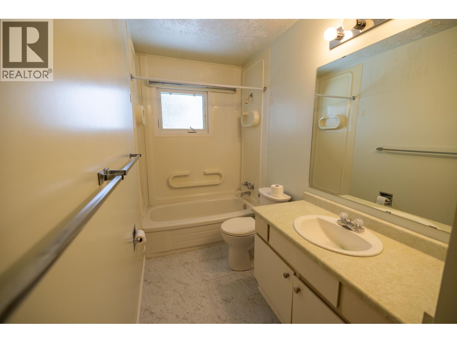 7996 NEWCASTLE CRESCENT - 14