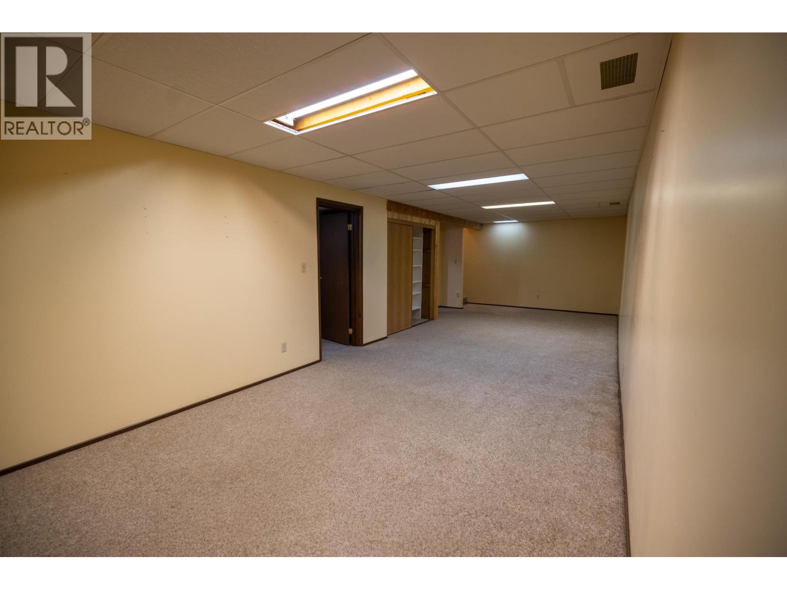 7996 NEWCASTLE CRESCENT - 17