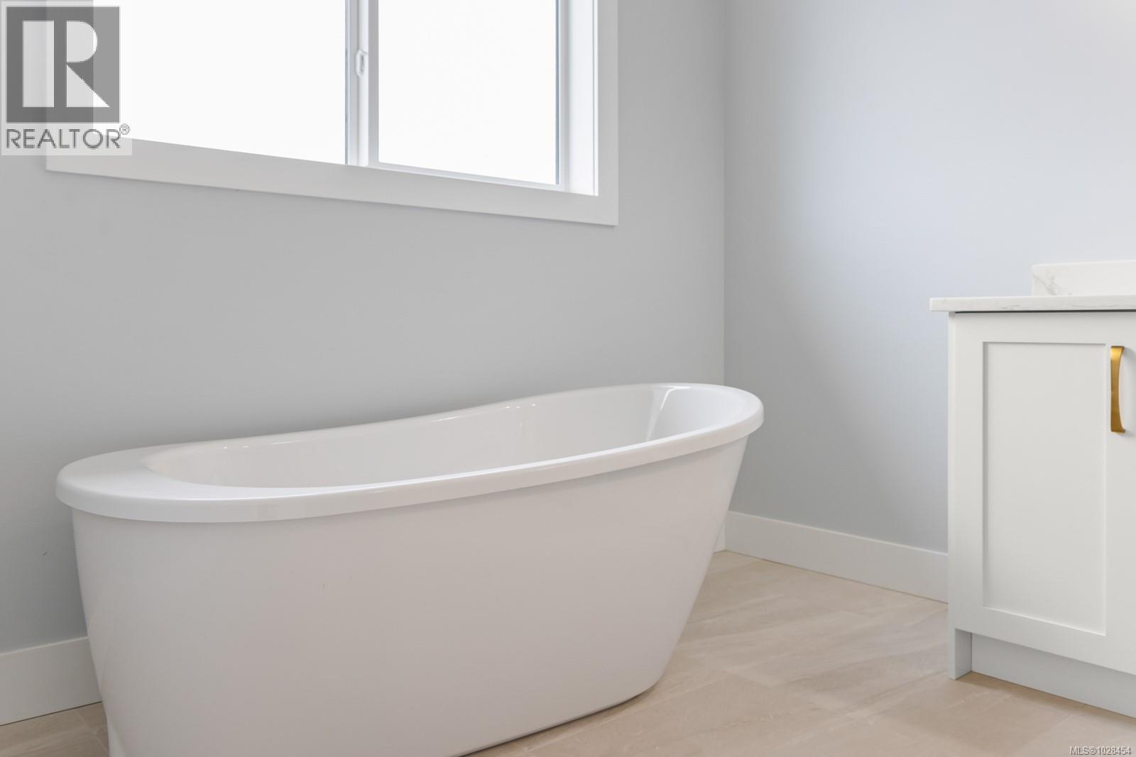  276 Tal Road, Lake Cowichan