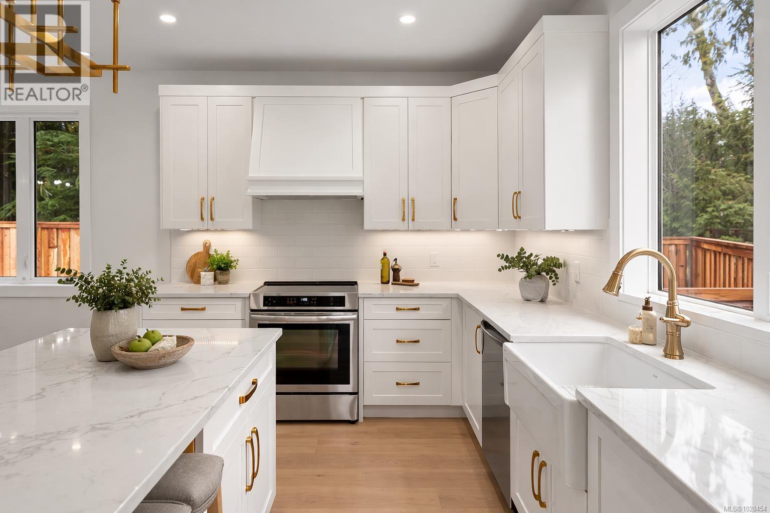  276 Tal Road, Lake Cowichan