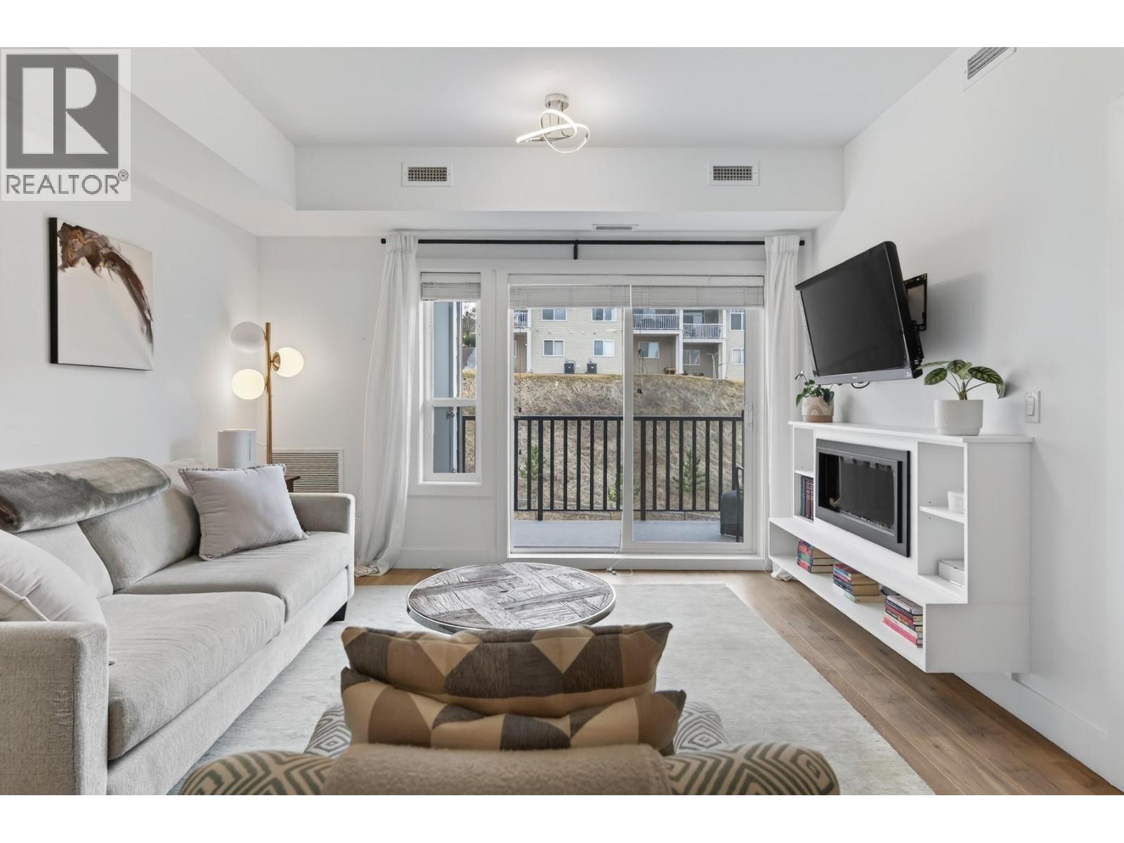 2046 ROBSON Place Unit# 201, Kamloops