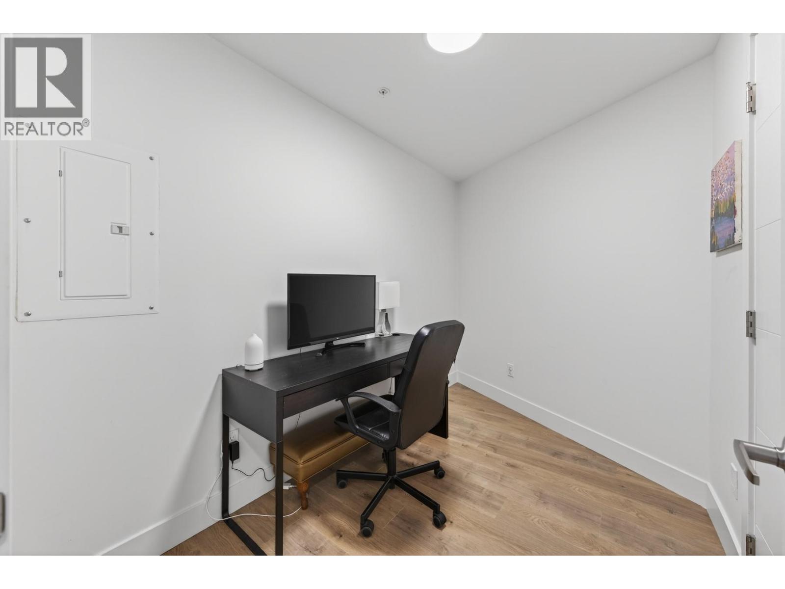 2046 ROBSON Place Unit# 201, Kamloops