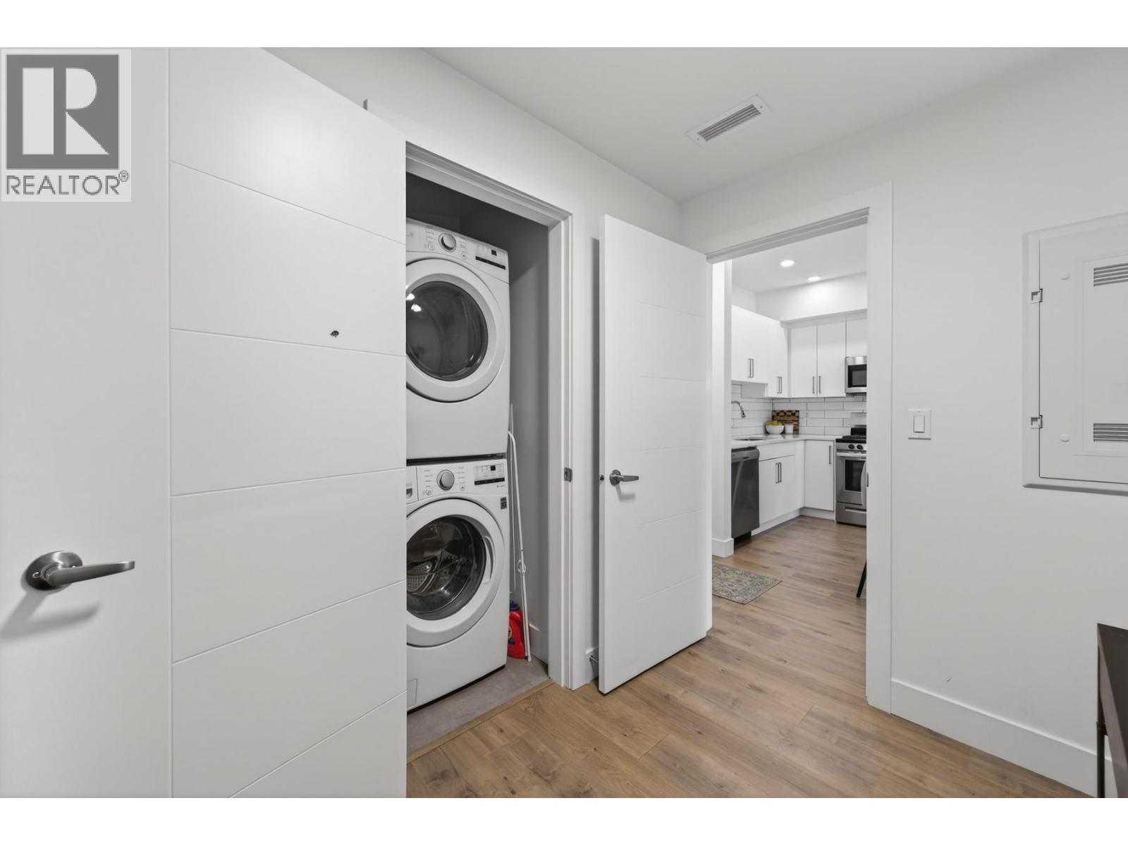 2046 ROBSON Place Unit# 201, Kamloops