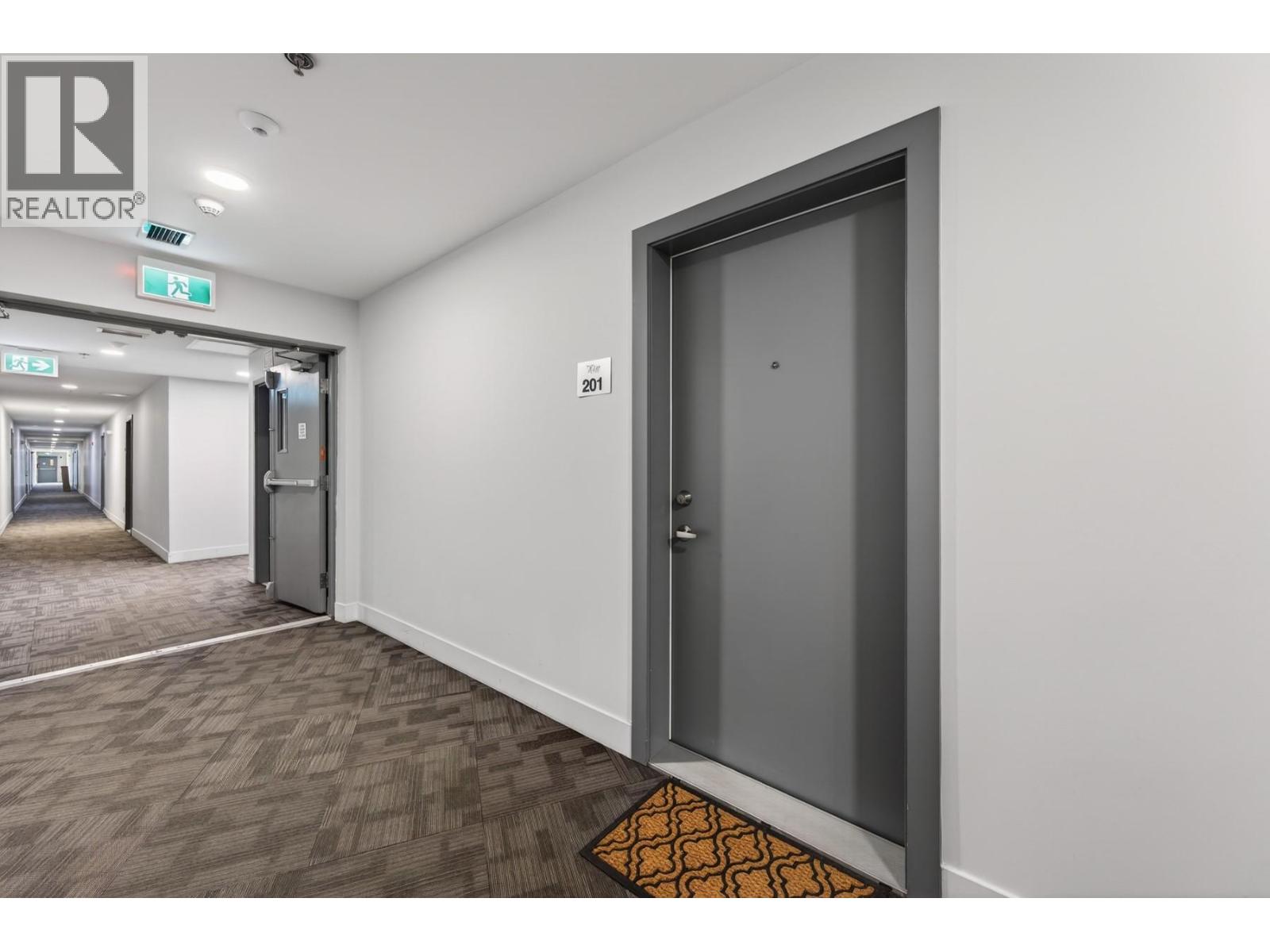 2046 ROBSON Place Unit# 201, Kamloops