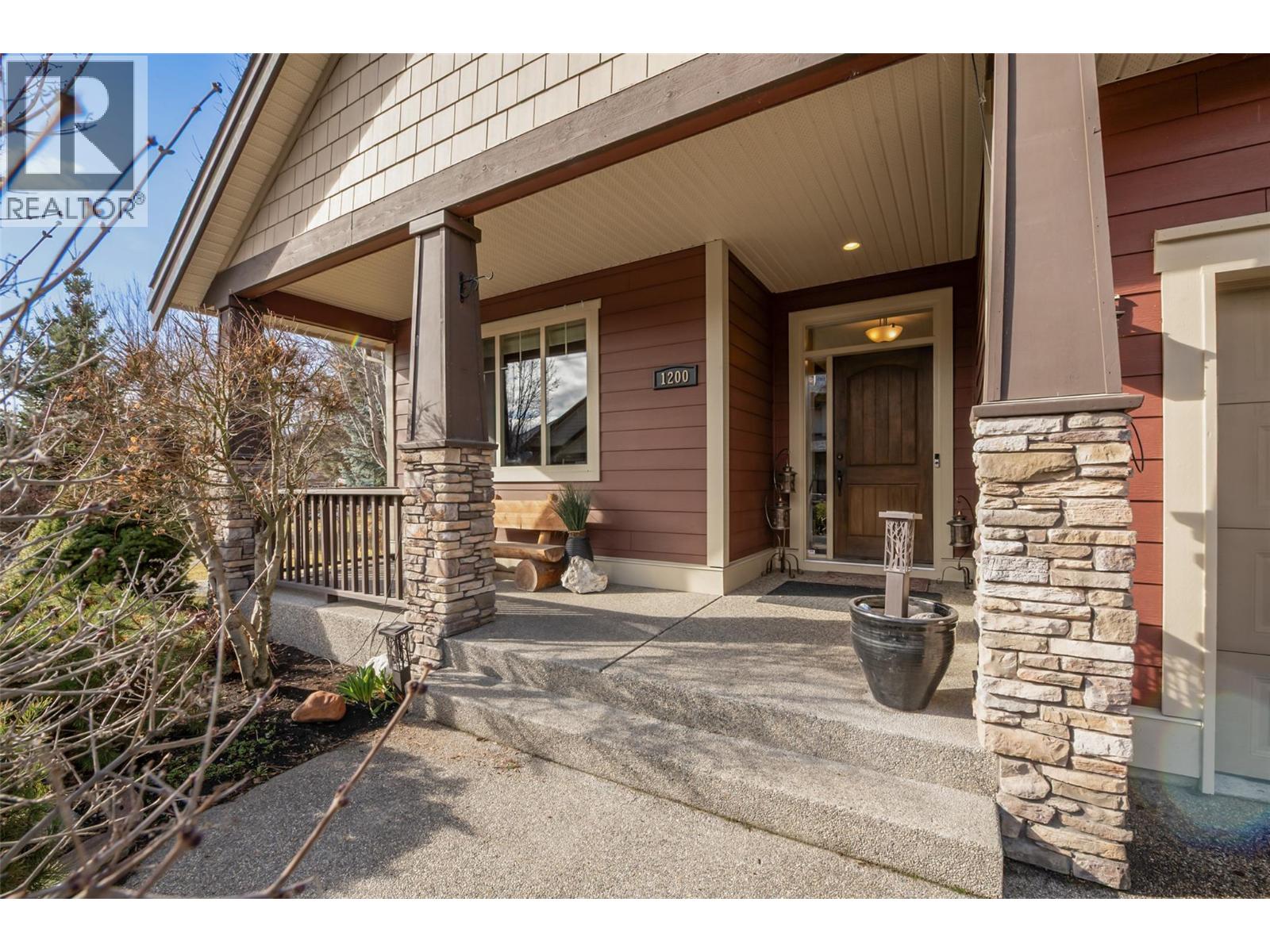  1200 Long Ridge Drive, Kelowna