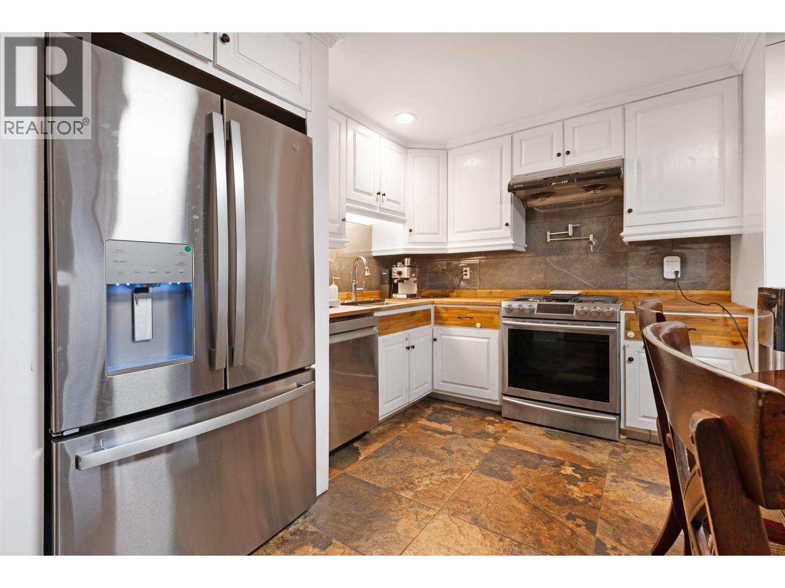 2675 DUNDAS STREET, Vancouver