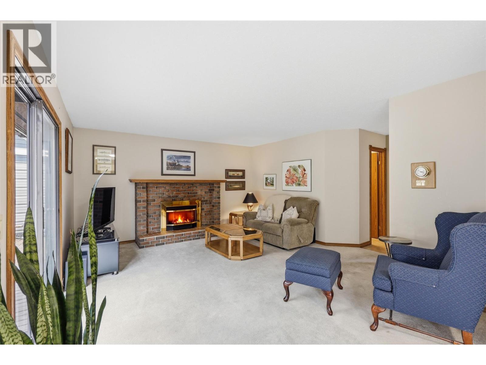 842 GREYBRIAR COURT - 14