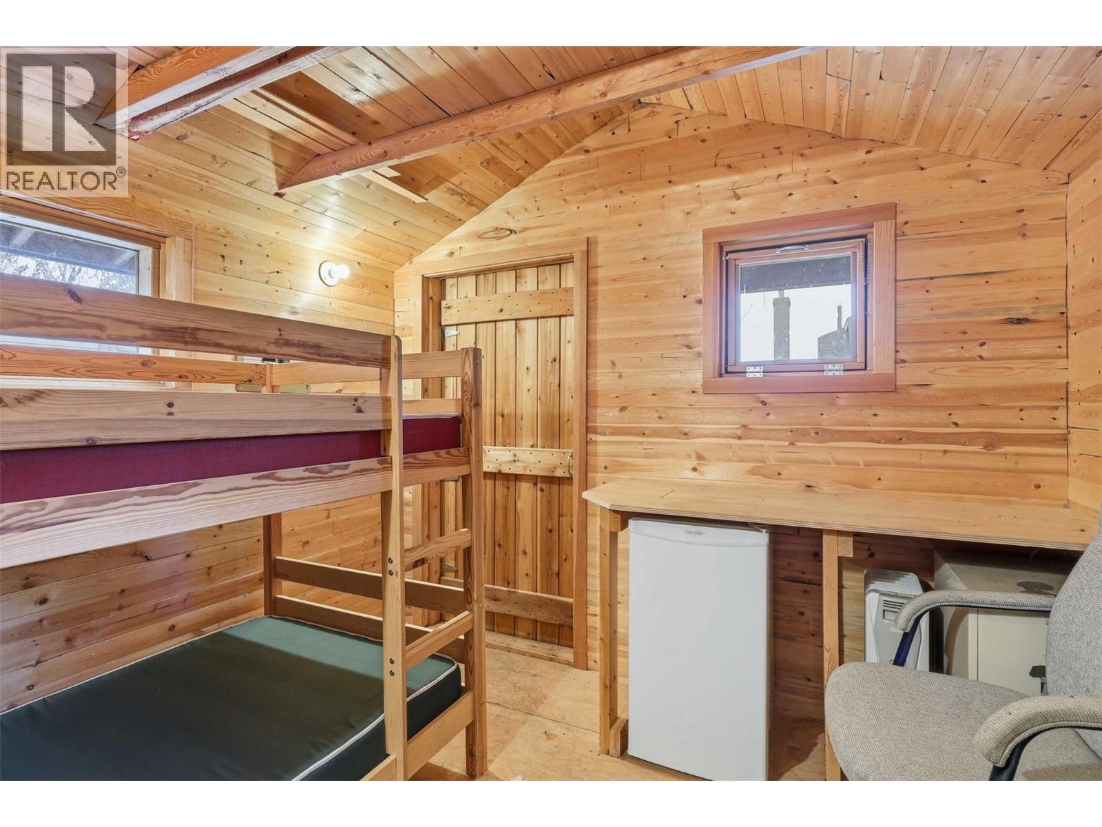 842 GREYBRIAR COURT - 43