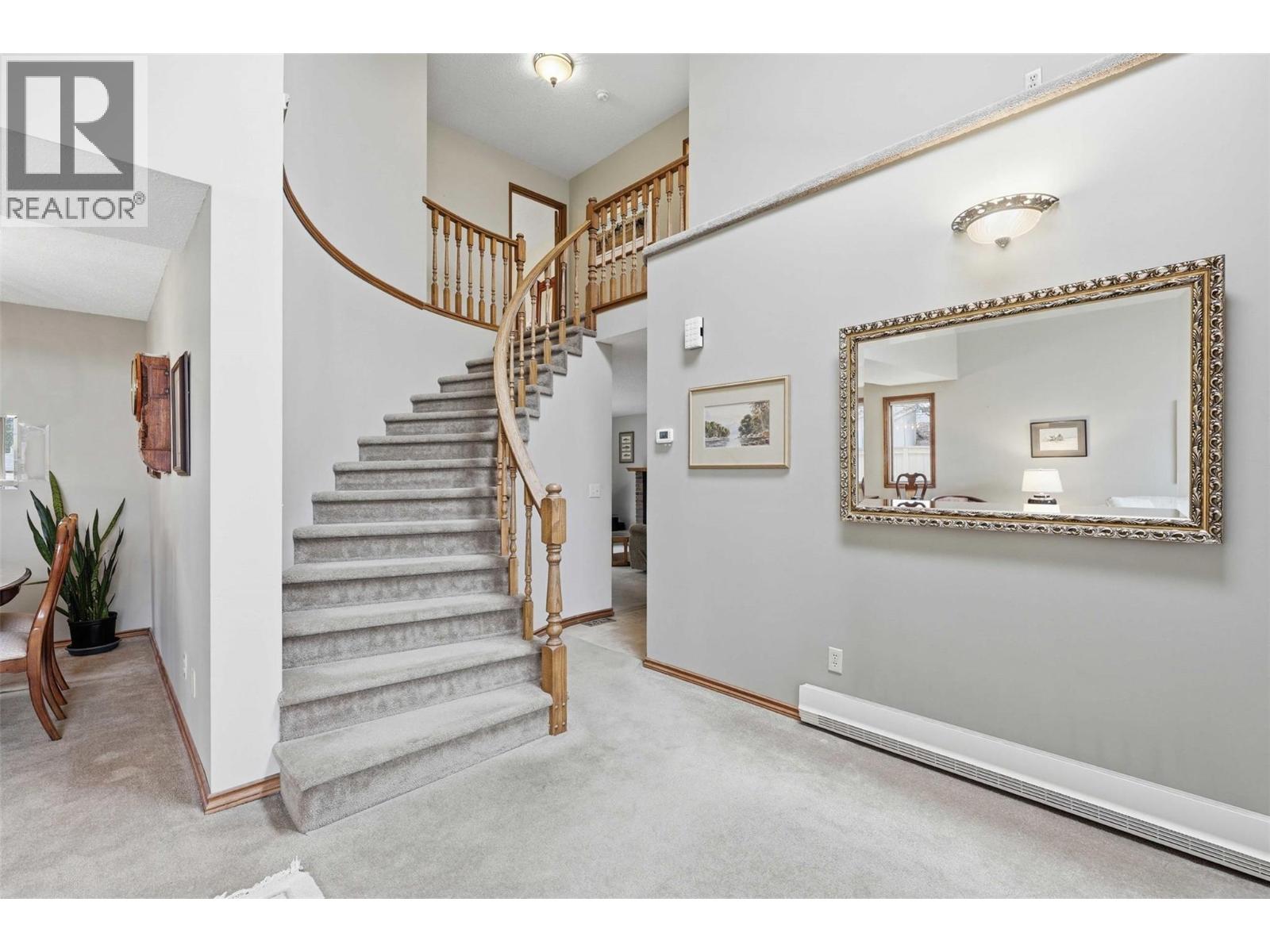 842 GREYBRIAR COURT - 21