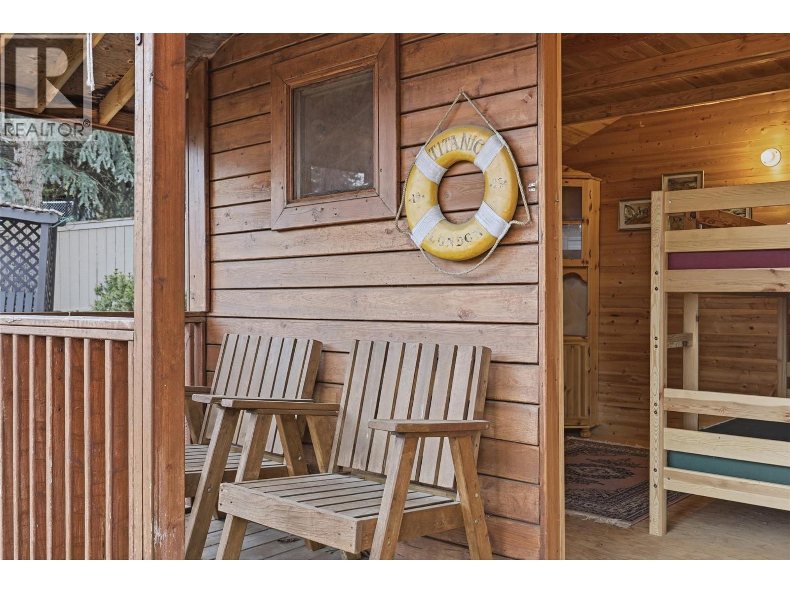 842 GREYBRIAR COURT - 44