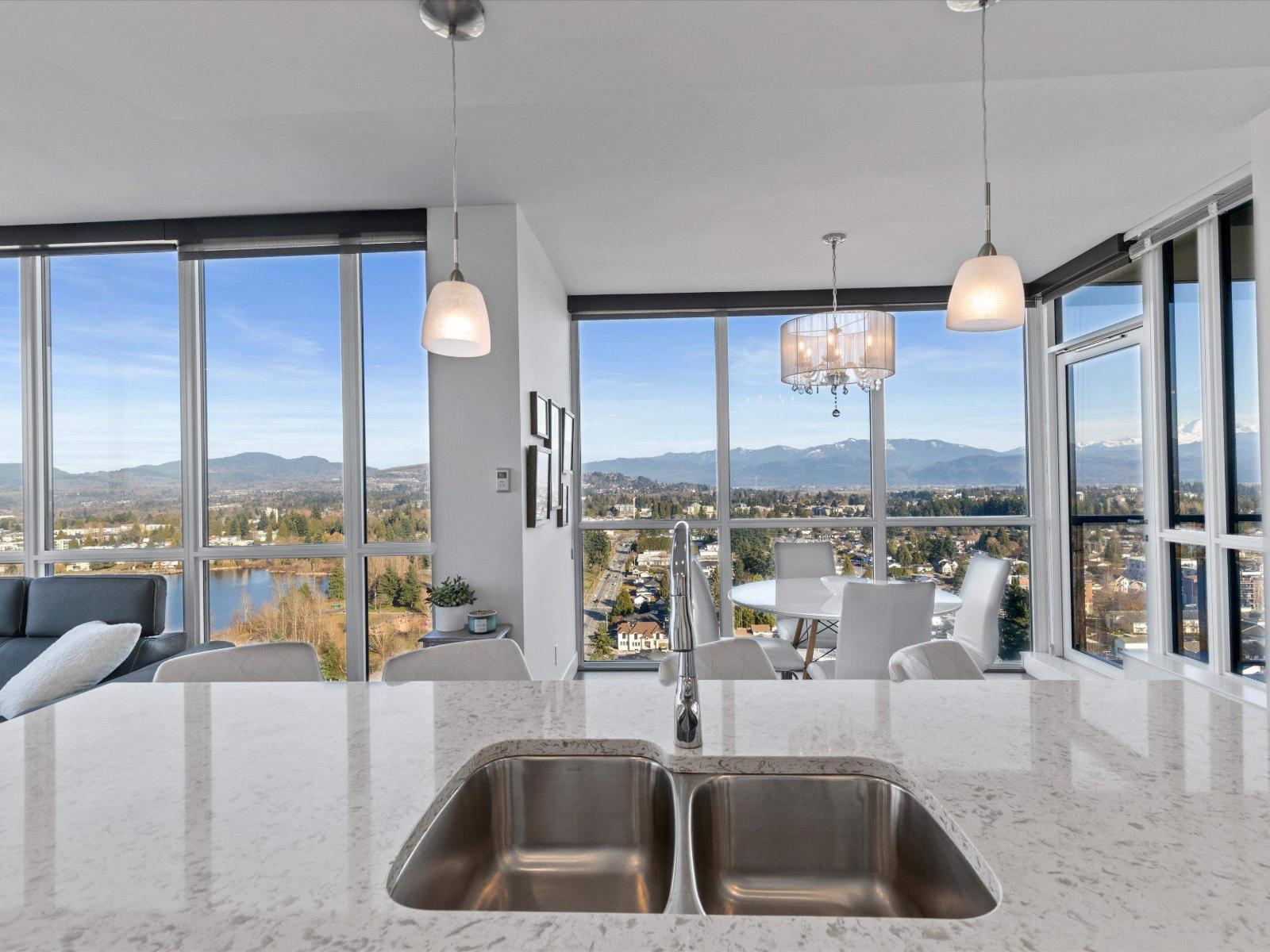 2304 2180 GLADWIN ROAD, Abbotsford