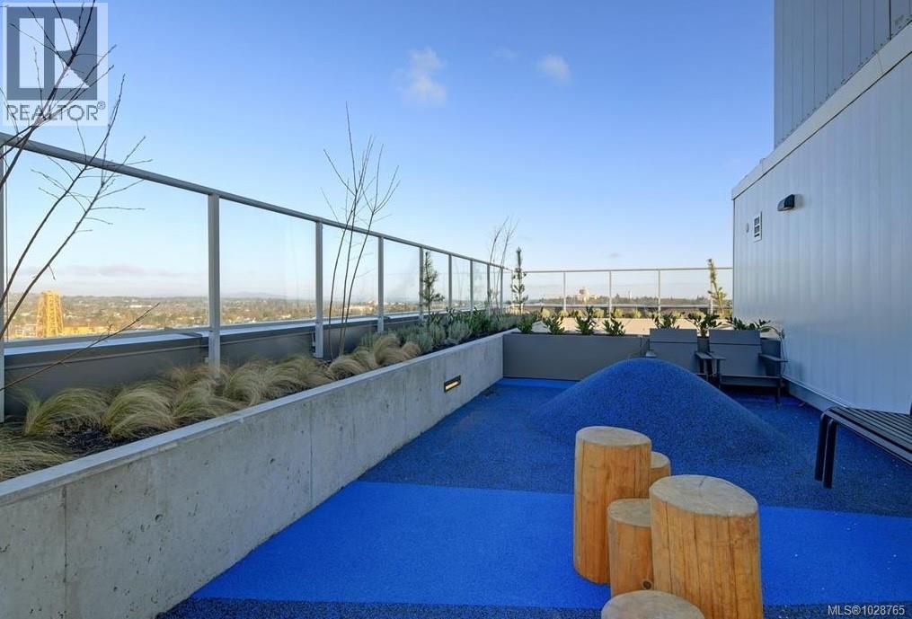 #1003 848 YATES ST - 14