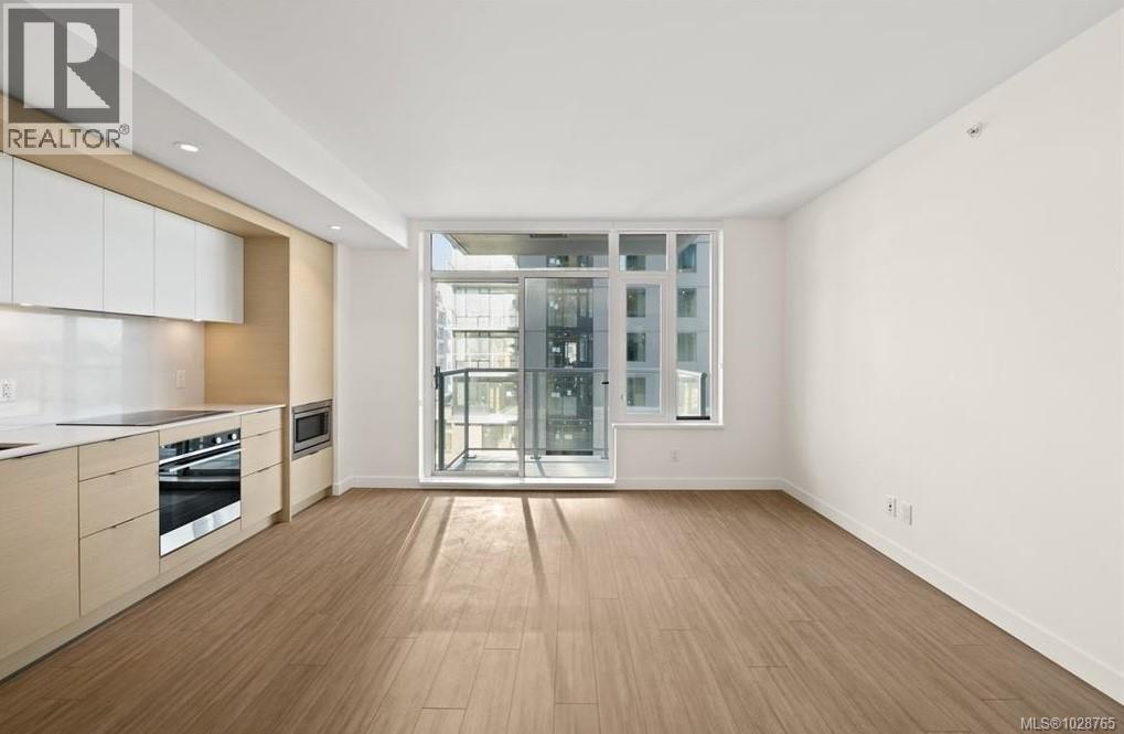 #1003 848 Yates St - 3