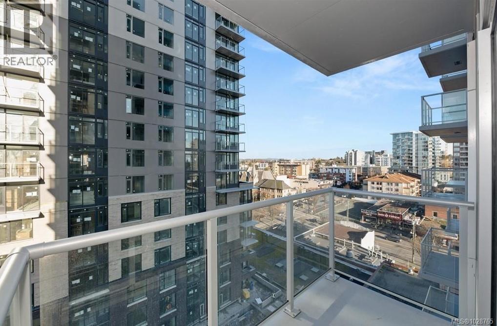 #1003 848 YATES ST - 8