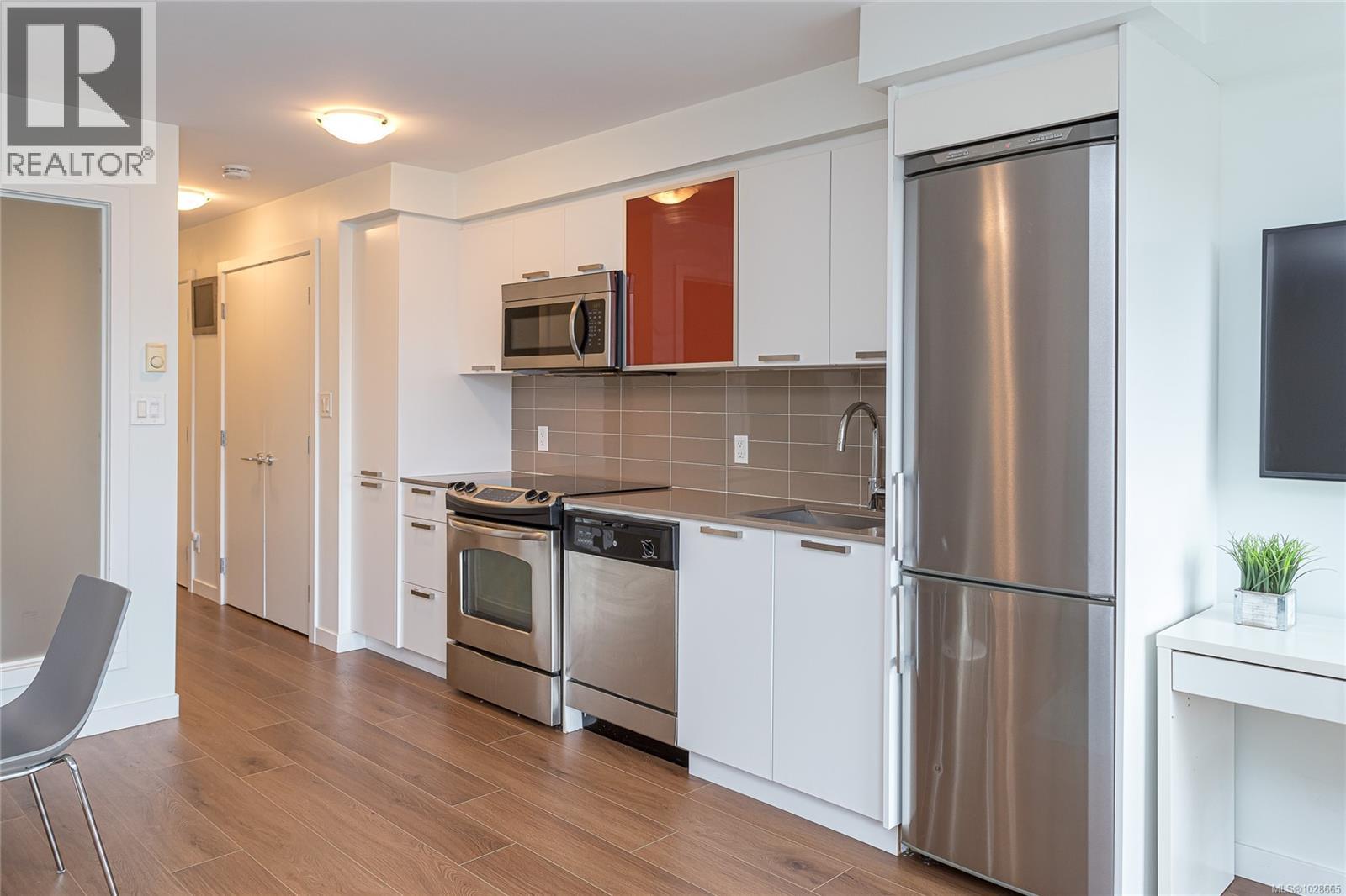 #310 517 FISGARD ST - 17