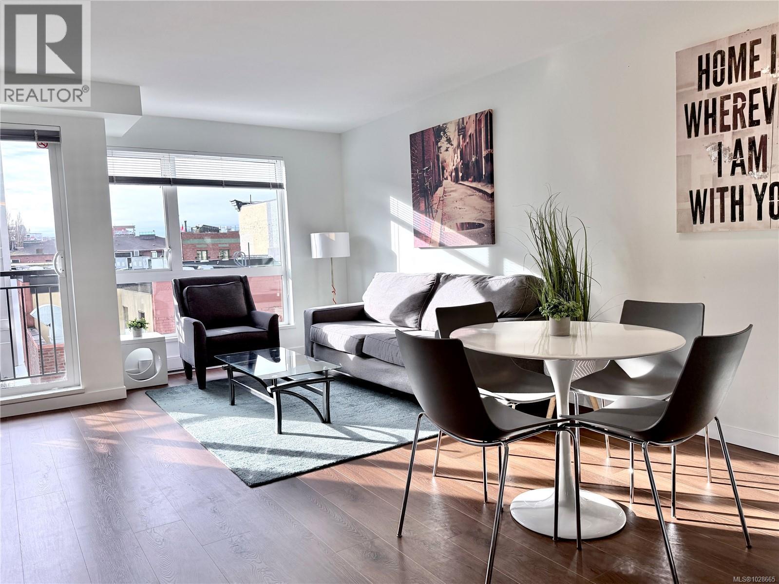 #310 517 FISGARD ST - 5