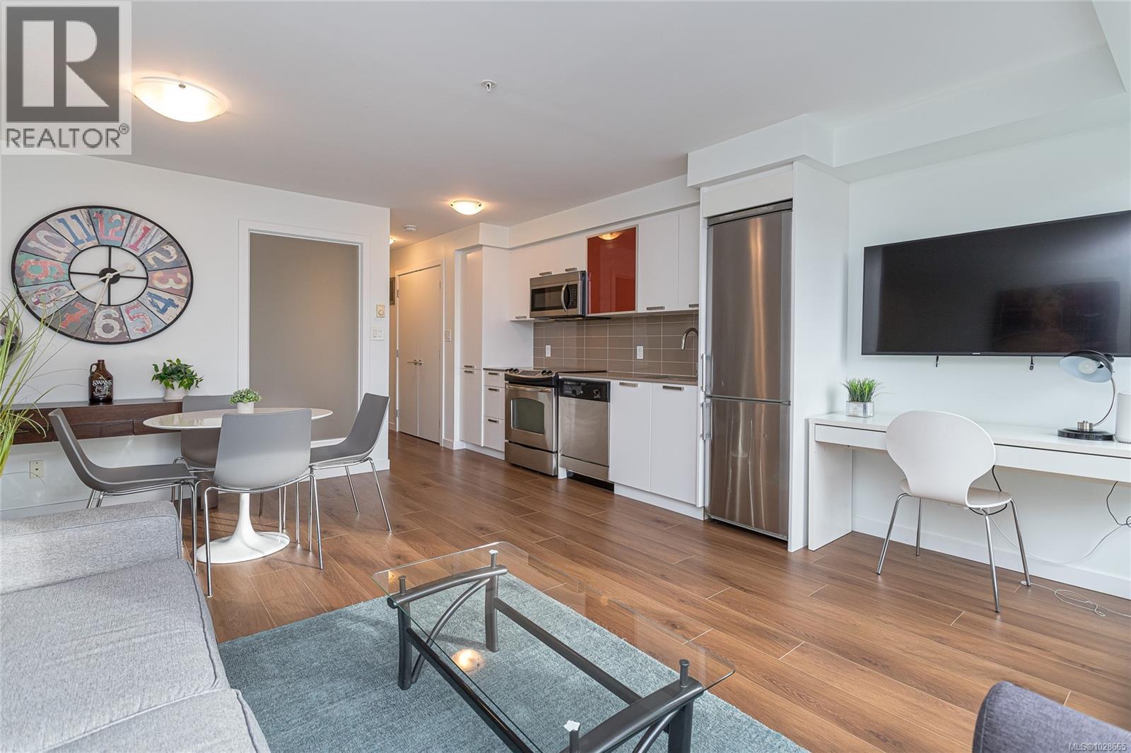 #310 517 FISGARD ST - 9