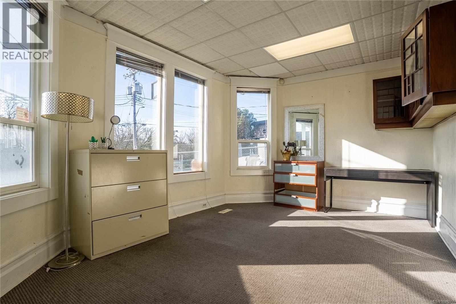  418 Alpha Terrace, Victoria