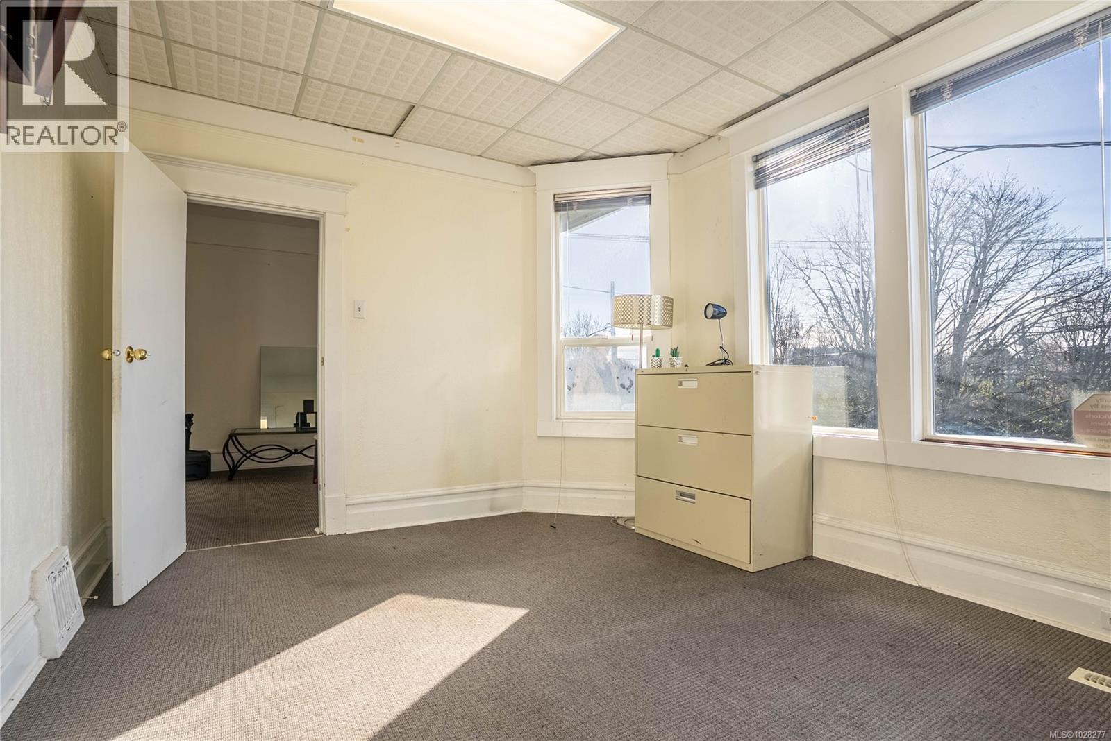  418 Alpha Terrace, Victoria