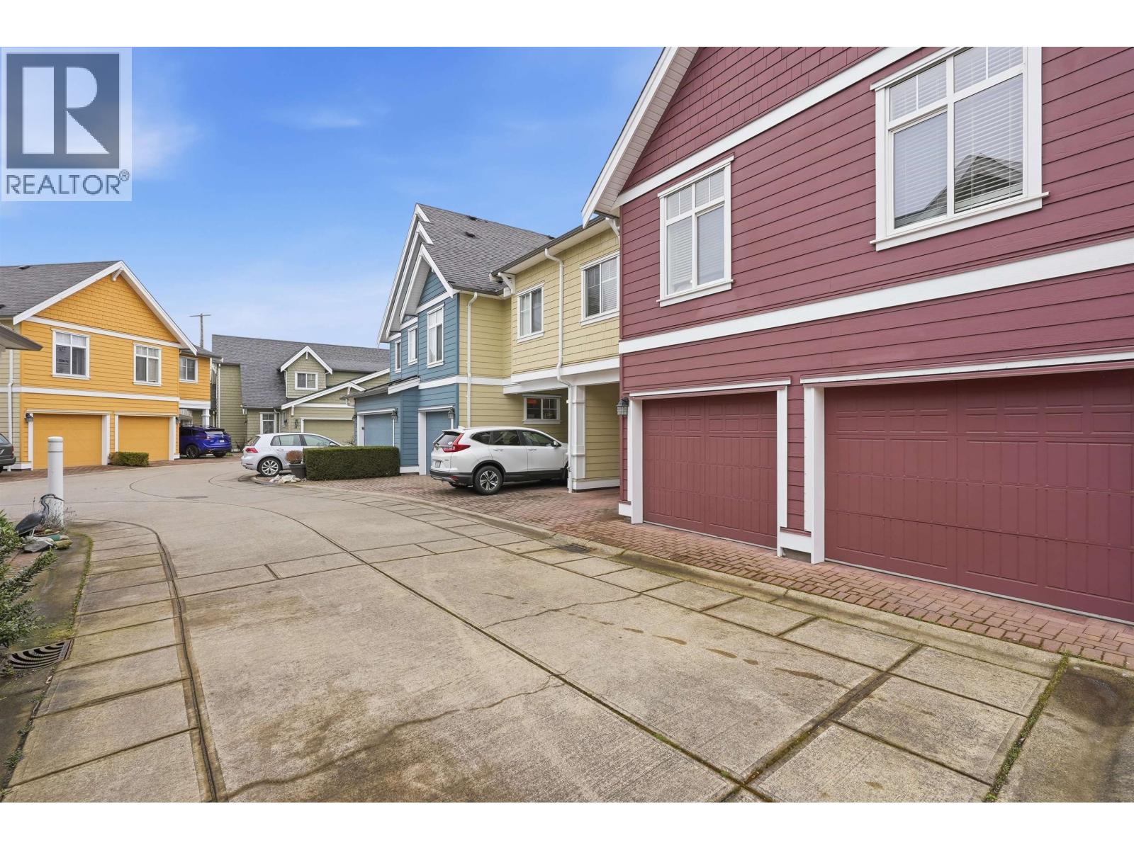 #7-4910 CENTRAL Avenue, Delta