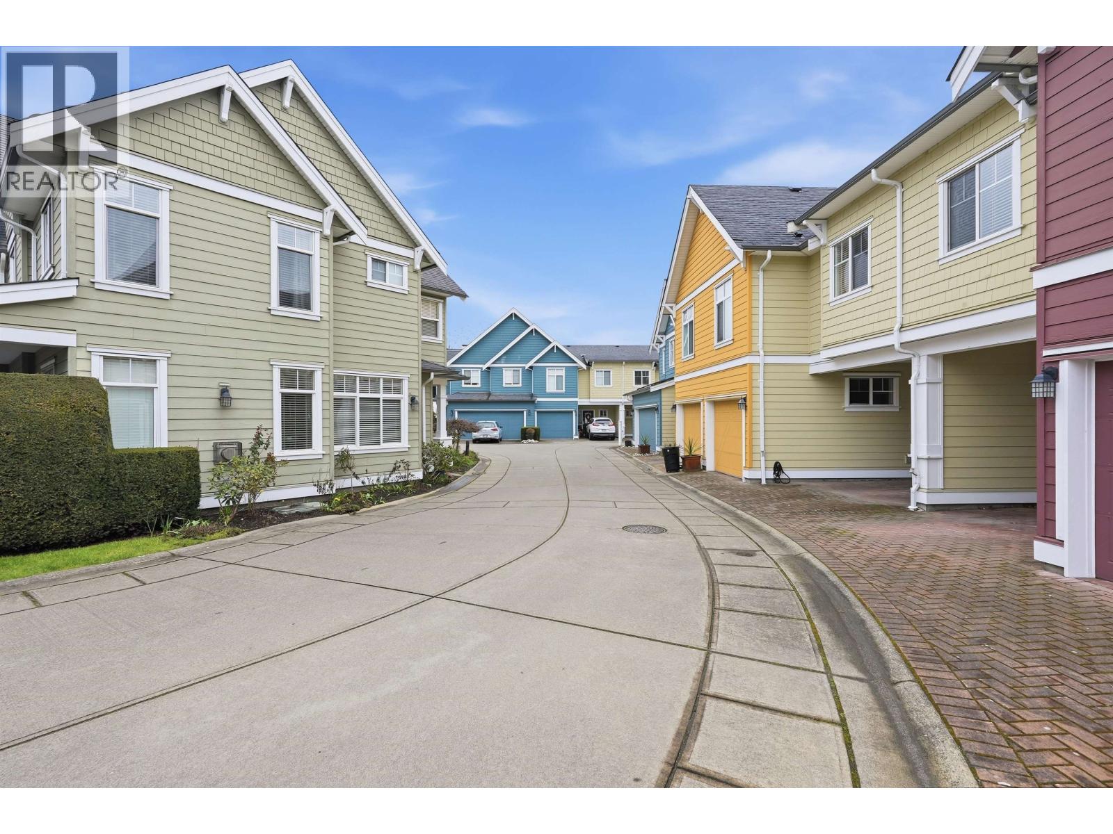 #7-4910 CENTRAL Avenue, Delta