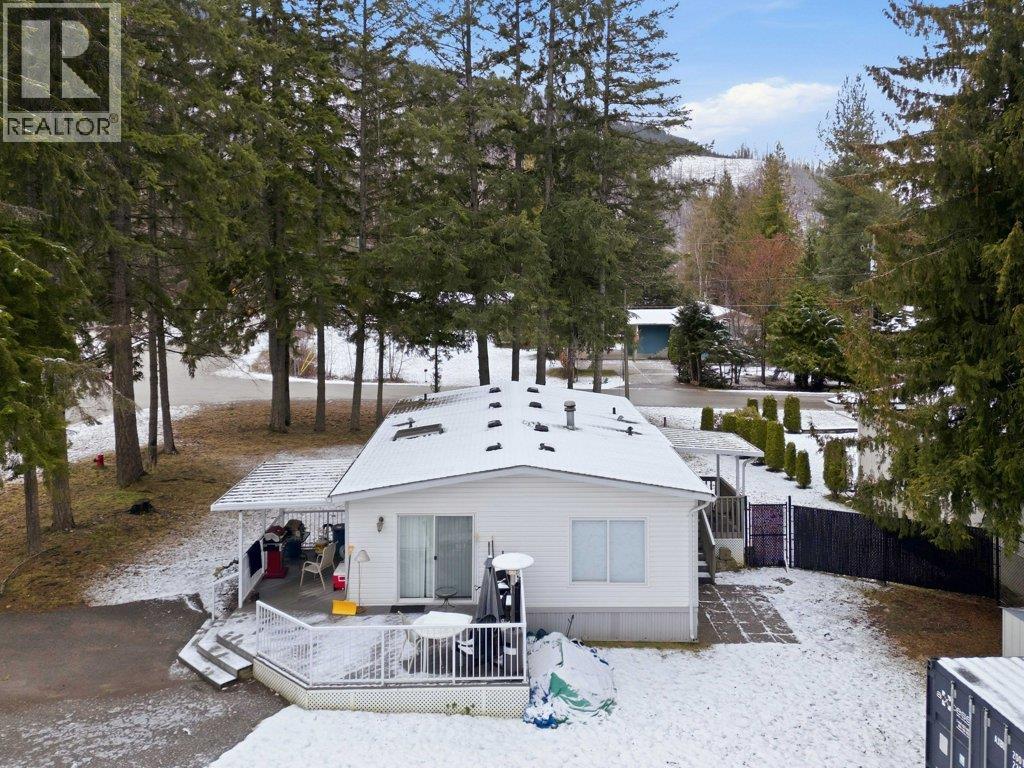 1 Wolfe Street, Sicamous