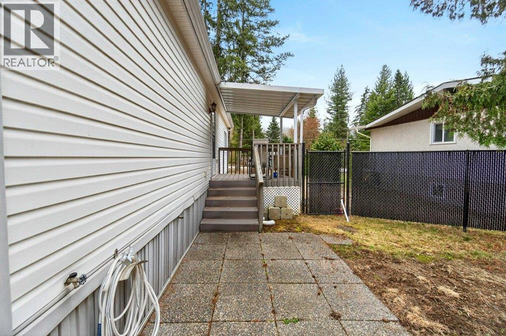 1 Wolfe Street, Sicamous