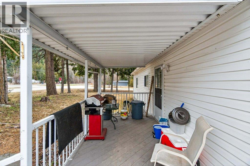 1 Wolfe Street, Sicamous