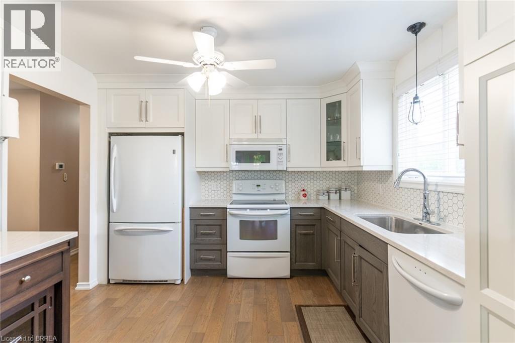 76 ENFIELD Crescent - 11