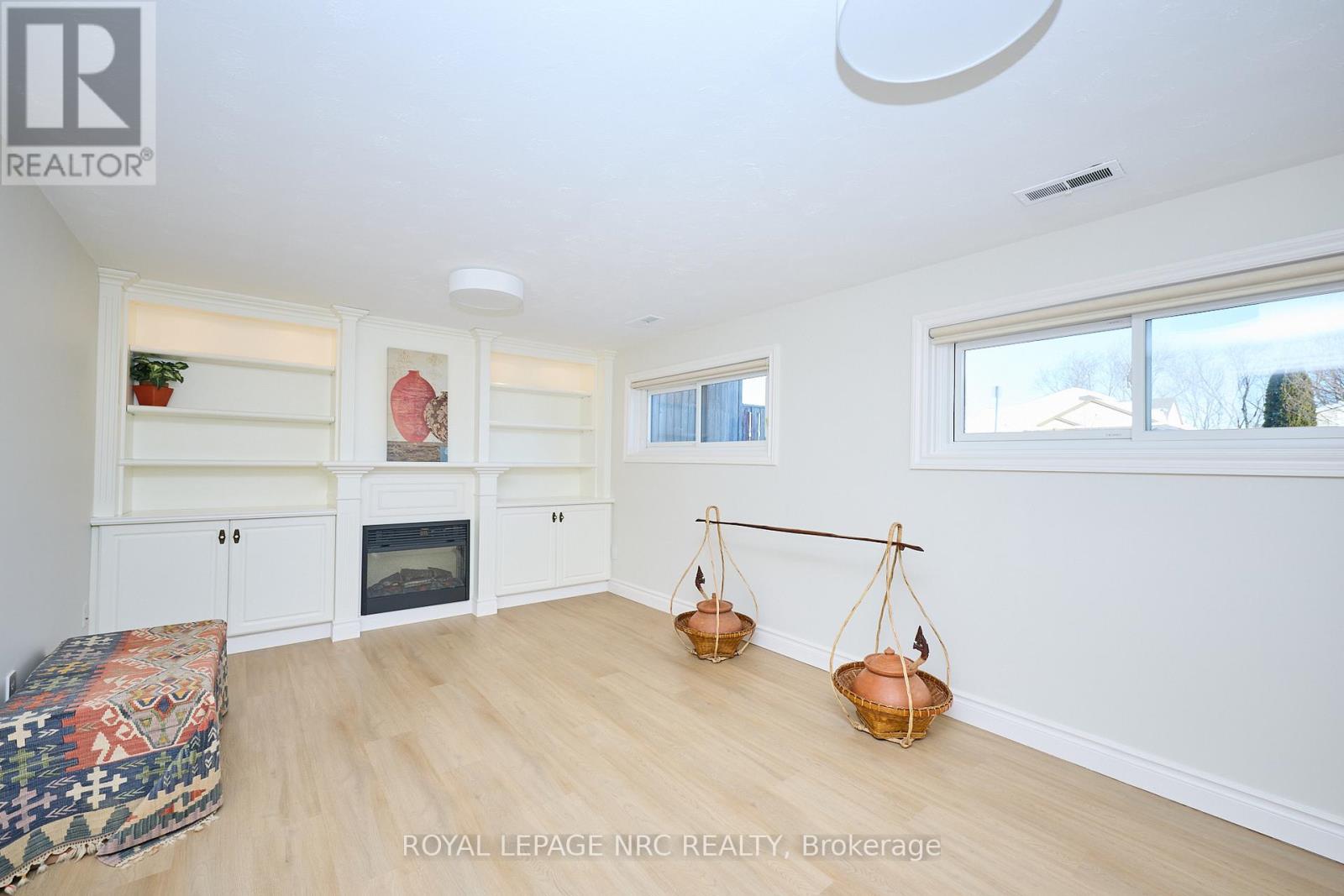 8143 SARAH STREET, Niagara Falls (Chippawa), Ontario