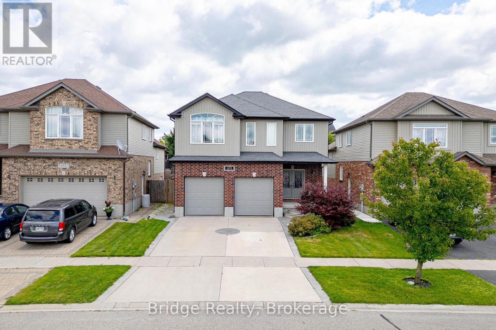 451 FAIRWAY ROAD, Woodstock (Woodstock – North), Ontario