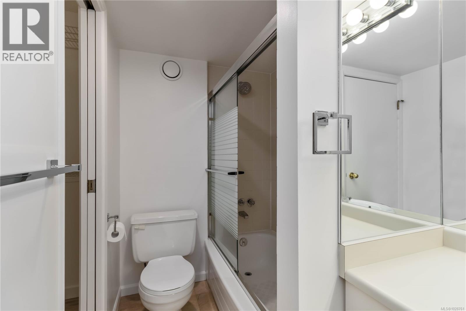 706 325 Maitland Street, Victoria