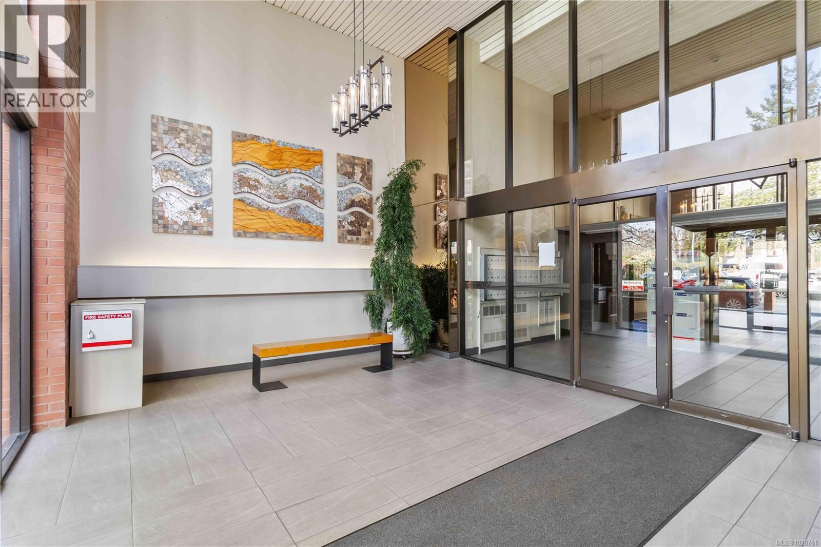 706 325 Maitland Street, Victoria