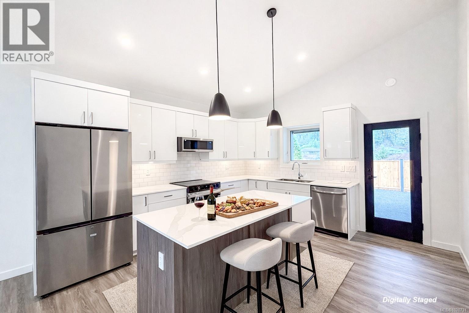 #16 3025 ROYSTON RD - 9