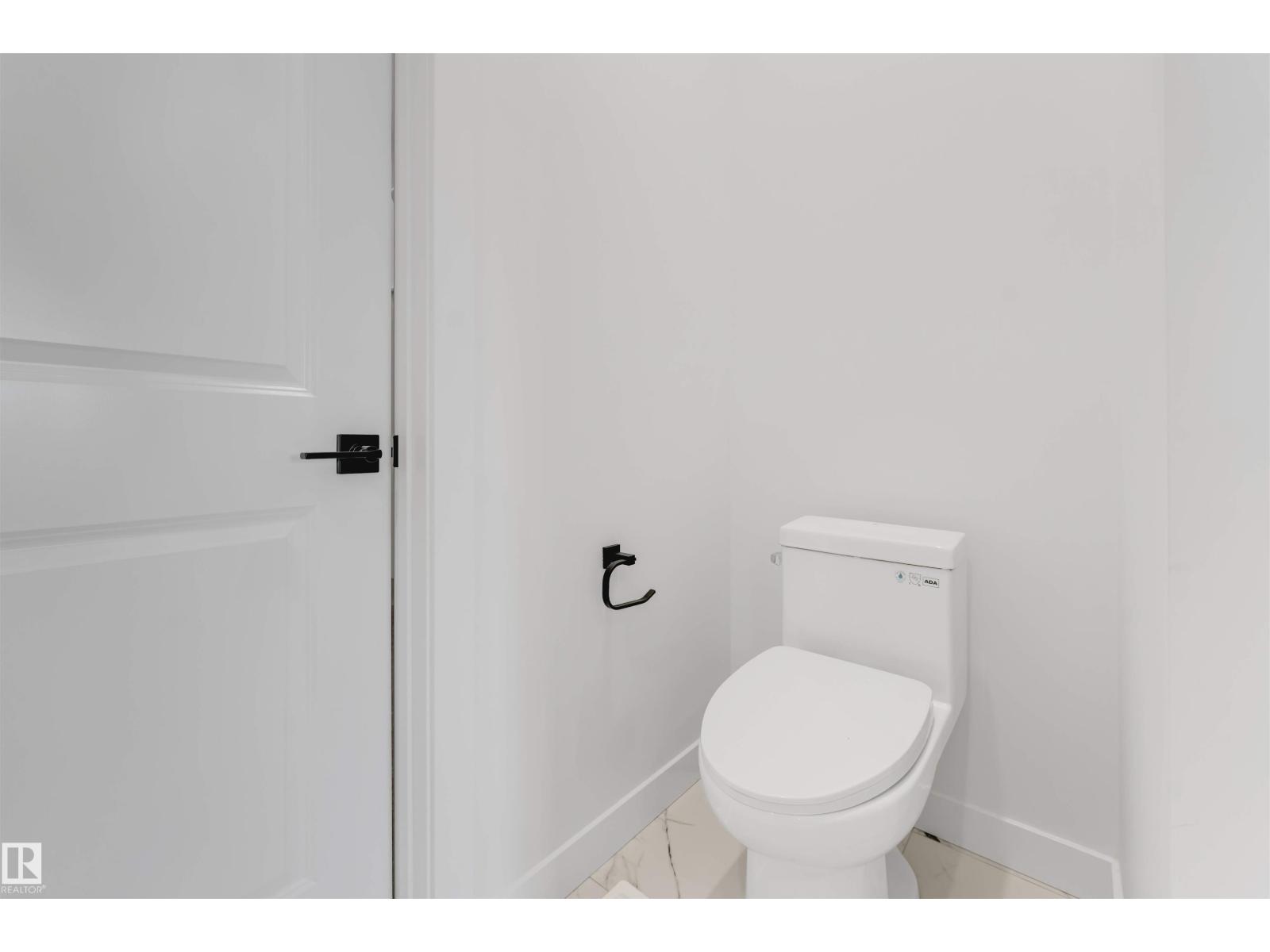 7 AXELWOOD CR - 33