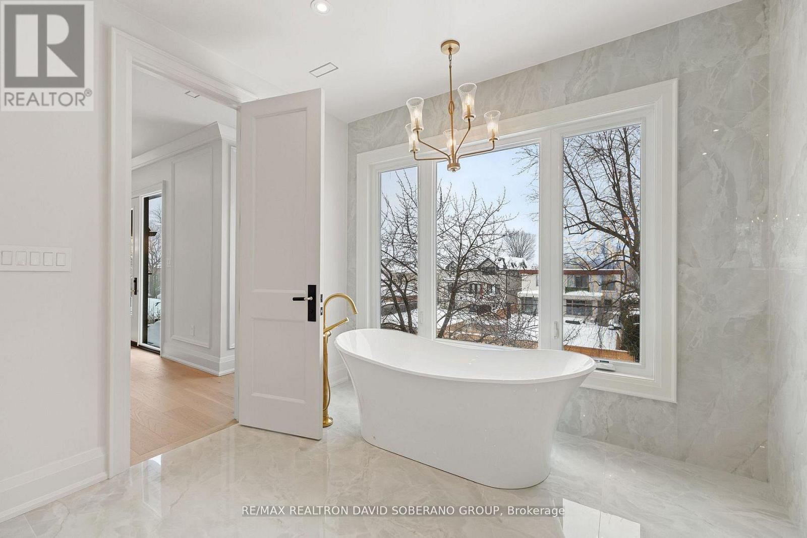 165 MCALLISTER ROAD - 25