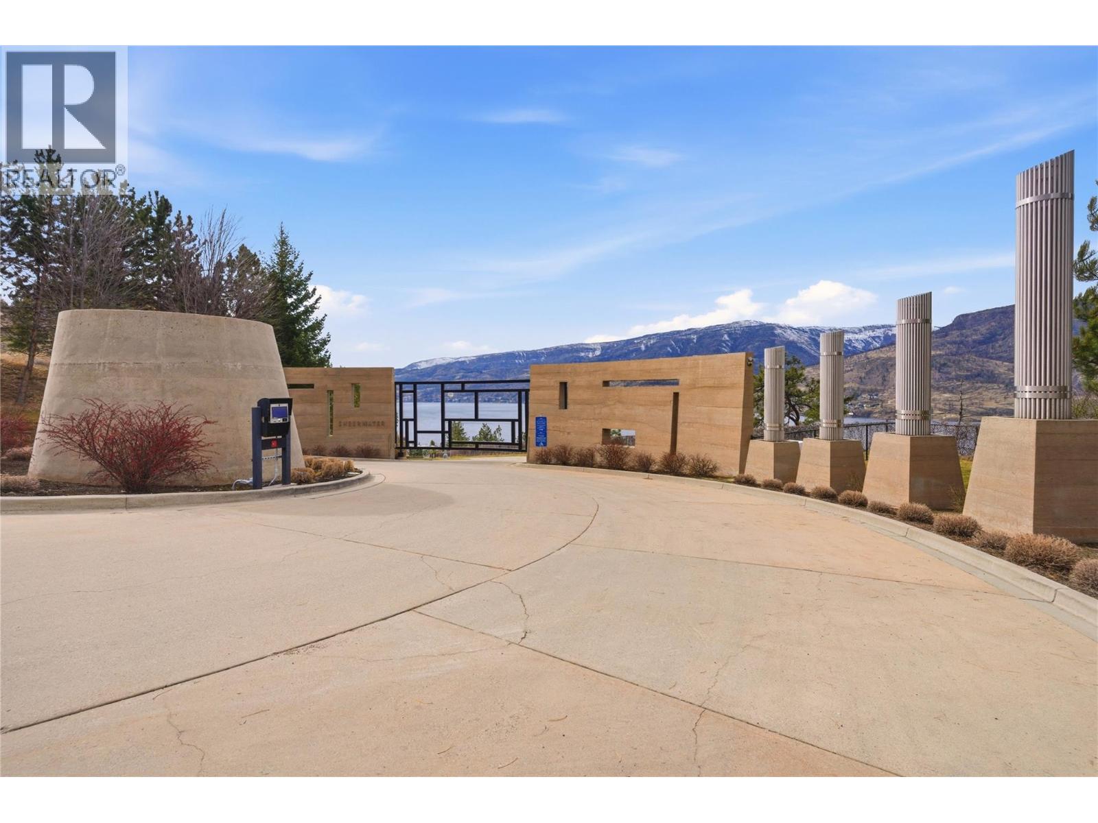 180 Sheerwater Court Unit# 8, Kelowna